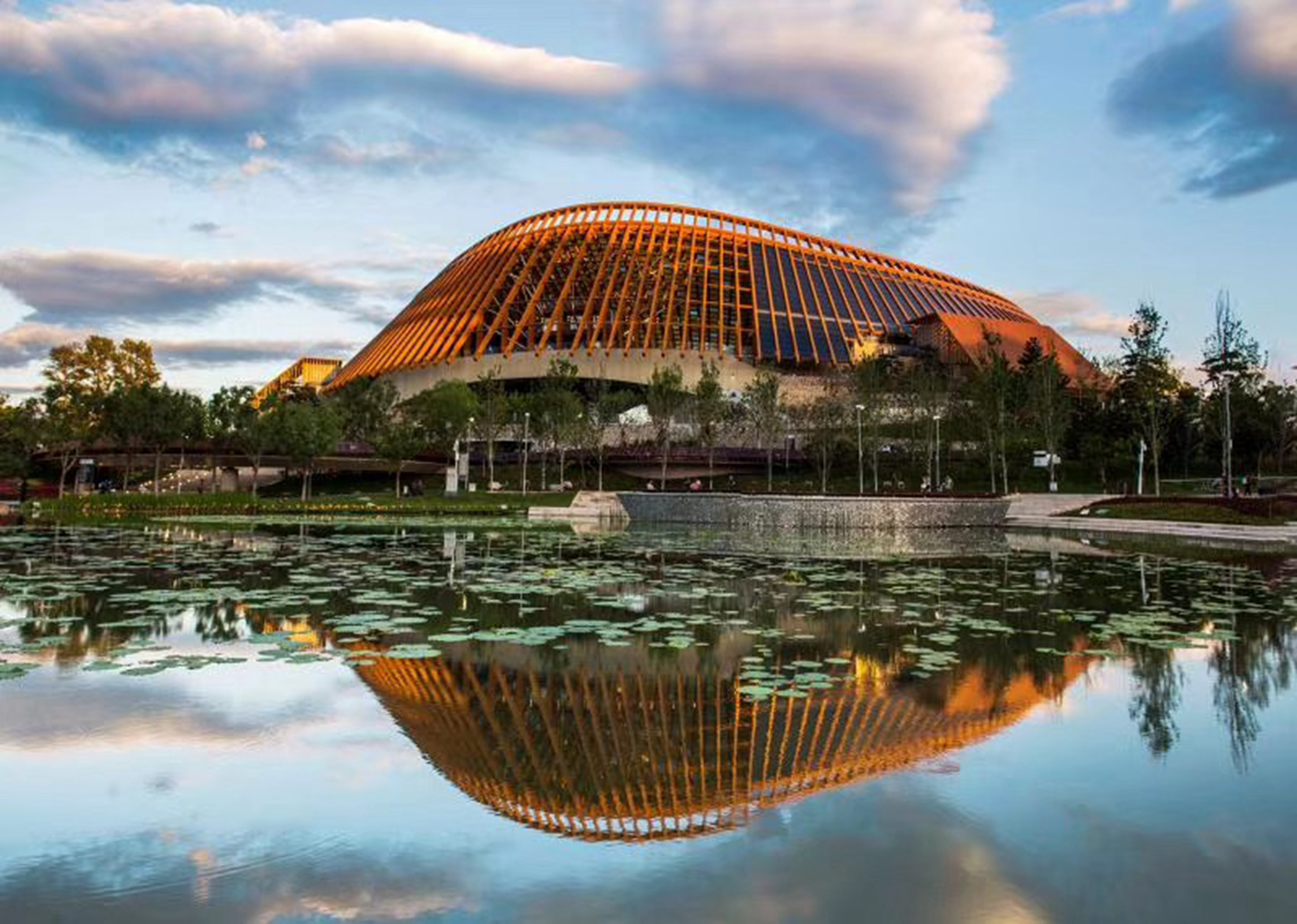 延庆分校组织"我眼中的世园"学生摄影大赛-北京开放大学